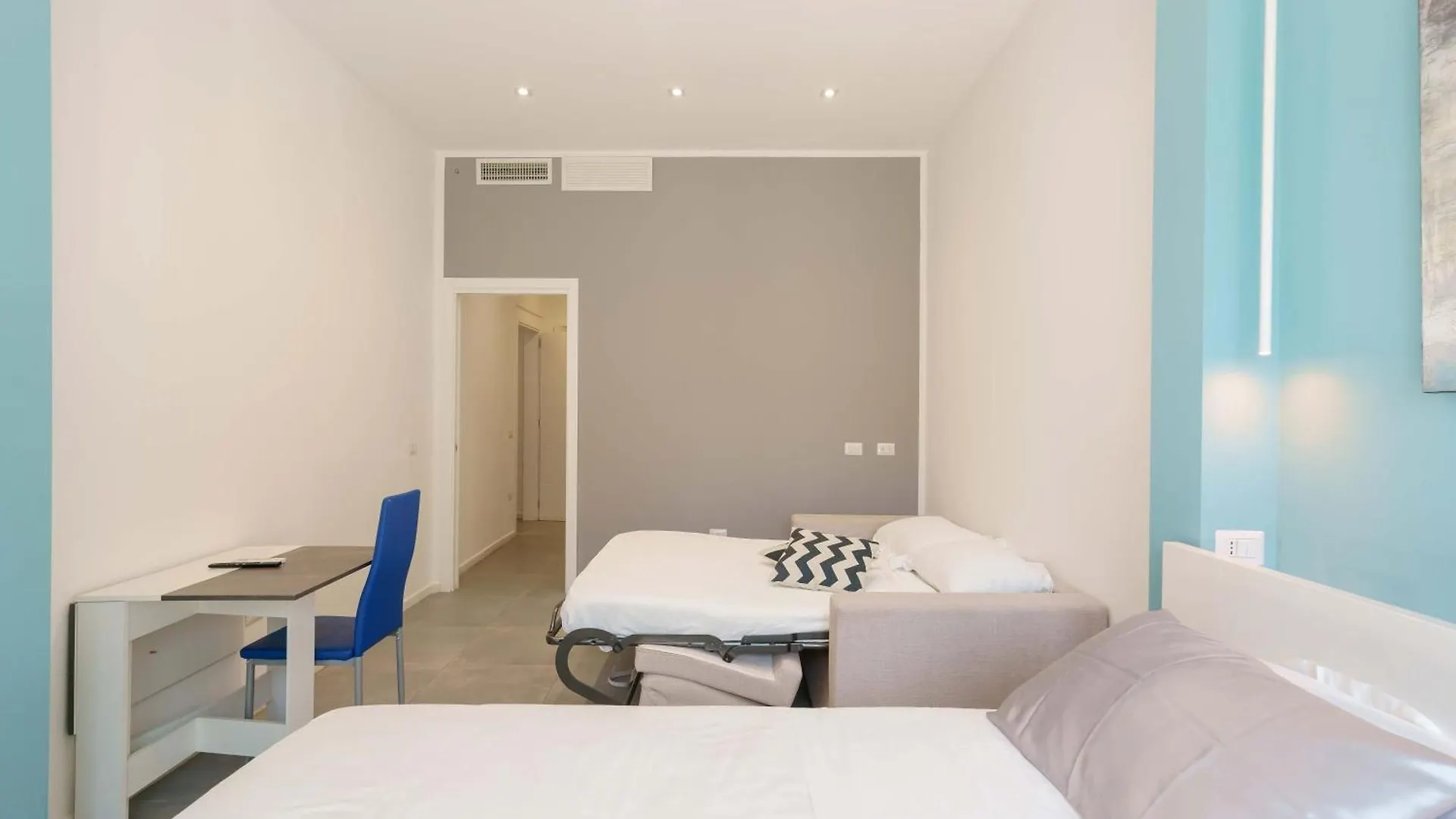 Suite Nel Largo Cagliari 0*,